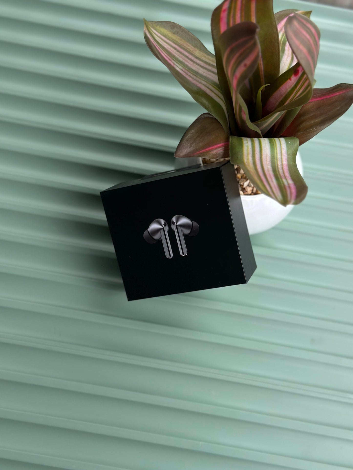 Samsung Galaxy Buds3 Pro Wireless Earbuds